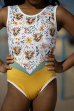 Load image into Gallery viewer, HIGHLAND RAINBOWS CRISS CROSS REVERSIBLE