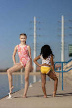 Load image into Gallery viewer, HIGHLAND RAINBOWS CRISS CROSS REVERSIBLE