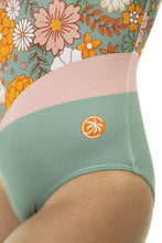 Load image into Gallery viewer, FALL25 SPAGHETTI SINGLE PLY RETRO PETALS