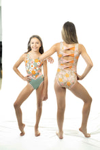 Load image into Gallery viewer, FALL25 REVERSIBLE 4 TWIST RETRO LEOPARD BLOOM