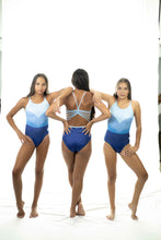 Load image into Gallery viewer, Fall25 5V RHINESTONE BLUE SAPPHIRE Frost