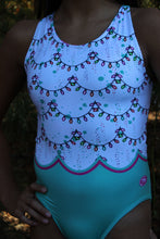 Load image into Gallery viewer, MINTY LIGHTS CHAIN BACK-REVERSIBLE
