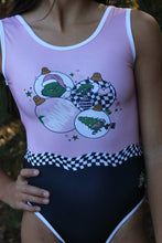 Load image into Gallery viewer, WHOVILLE BLOOMS CRISS CROSS-REVERSIBLE
