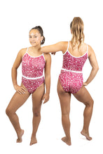 Load image into Gallery viewer, WINTER 26  Cranberry Frost Spaghetti Single ply
