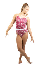 Load image into Gallery viewer, WINTER 26  Cranberry Frost Spaghetti Single ply
