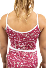 Load image into Gallery viewer, WINTER 26  Cranberry Frost Spaghetti Single ply
