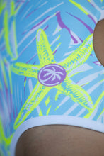 Load image into Gallery viewer, REVERSIBLE CITRUS TIDE CRISS CROSS
